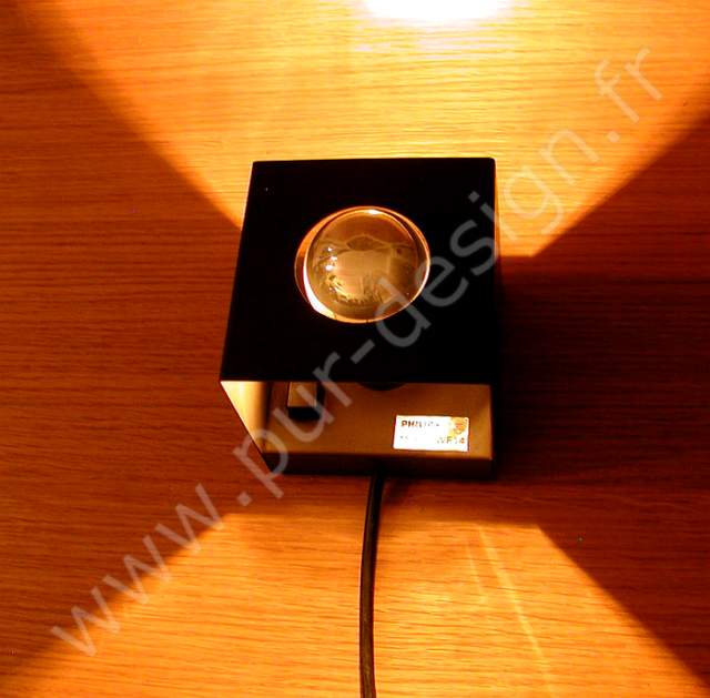 Petites appliques Philips, Design scandinave. Pur Design.