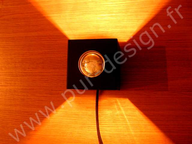 Petites appliques Philips, Design scandinave. Pur Design.