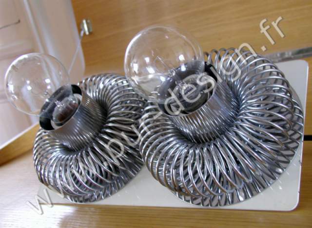 Applique double  ressort de Philippe Rogier, pur design 70. Pur Design.