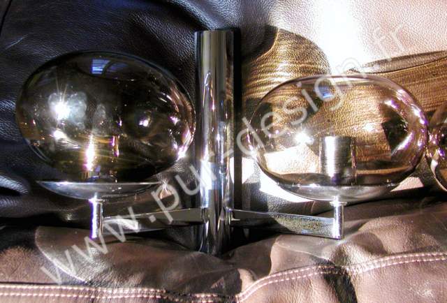 Paire d'appliques doubles modernistes Sciolari globes en verre fum, Design 70. Pur Design.