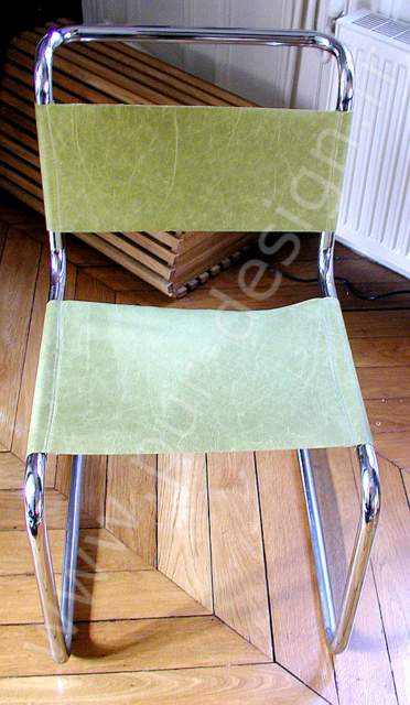 Chaise suspendue de style Bauhaus en cuir, B33 de Breuer. Pur Design.