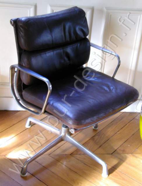 Soft Pad Charles & Ray Eames modle EA 208 Miller. Pur Design.