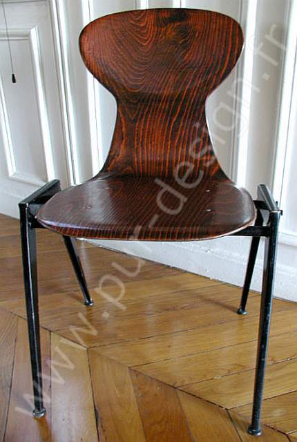 Chaise de Design scandinave en palissandre. Pur Design.
