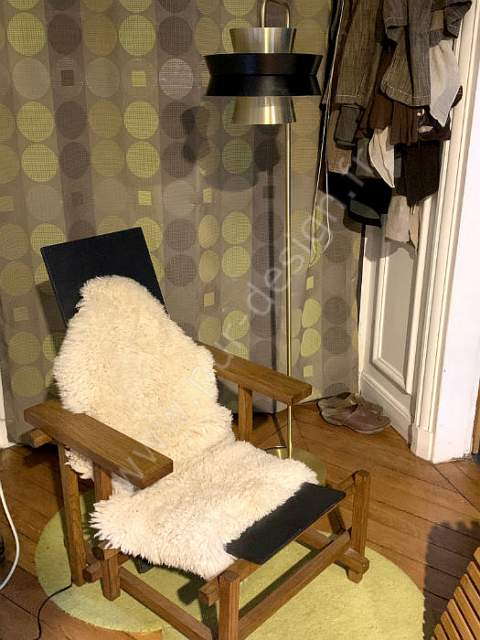 Lampe Scandinave Trava de Fog & Morup monte en lampadaire. Pur Design.