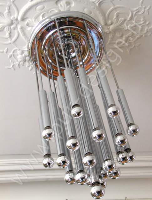 Lustre cintique en cascade era Panton, Design 70, Space Age. Pur Design.