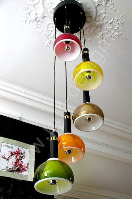 Superbe lustre en cascade Stilnovo, Space Age.  Circa 1960. Pur Design