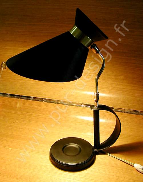 Lampe de table industrielle dans le style Louis Kalff, 1950. Pur Design.