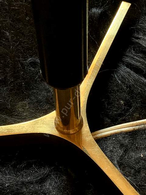 Superbe petite lampe Arlus, annes 50 .  Pur Design.