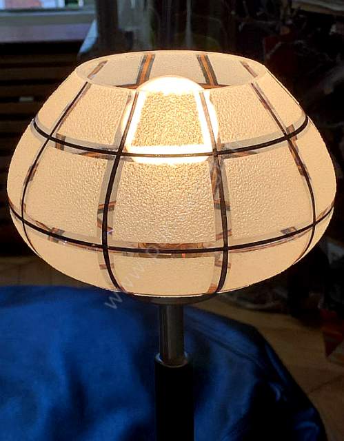Superbe petite lampe Arlus, annes 50 .  Pur Design.