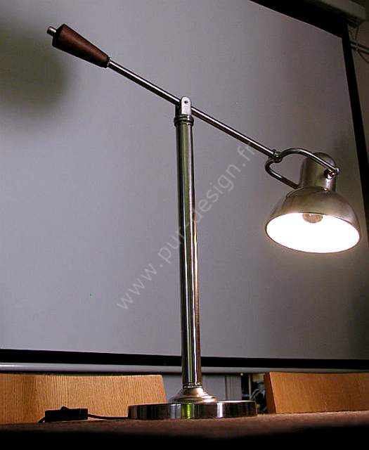 Lampe d'atelier  balancier ancienne, lampe  contrepoids esprit indus, 1970.  Pur Design.
