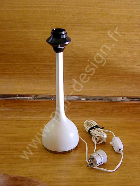 Lampe de table Hans Agne Jakobsson, modle B44, design Scandinave.  Pur Design.