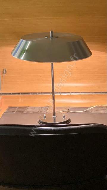 Lampe de table Prsident pour Philips, Design Louis Kalff, 1960. Pur Design.