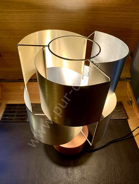 Lampe de table tricolore Max Sauze unique, Design 70, Space Age. Pur Design.
