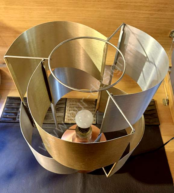 Lampe de table tricolore Max Sauze unique, Design 70, Space Age. Pur Design.