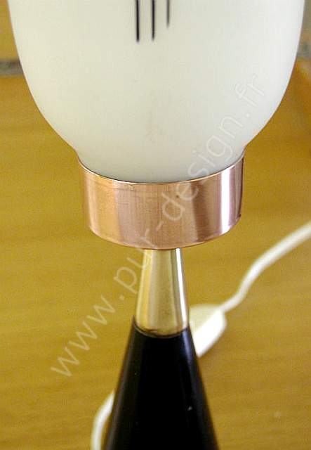 Lampe de table de design Scandinave, Stilnovo Pur Design.