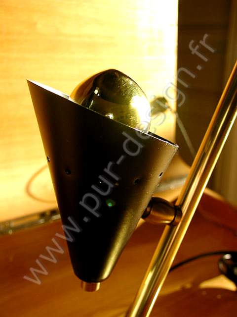 Lampe  contrepoids Stilnovo, design Gino Sarfatti/ Louis Kalff, annes 50. . Pur Design.