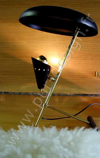 Lampe  contrepoids Stilnovo, design Gino Sarfatti/ Louis Kalff, annes 50. . Pur Design.