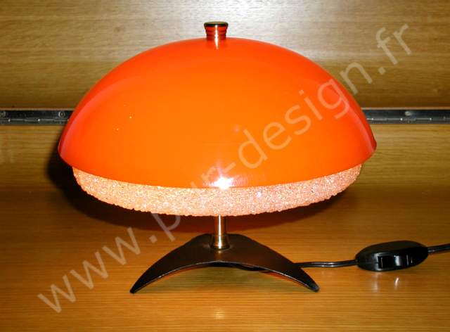 Lampe de Design scandinave, esprit Rispal. Pur Design.