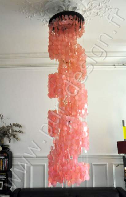 Majestueux lustre en nacre annes 70, Verner Panton. Pur Design.