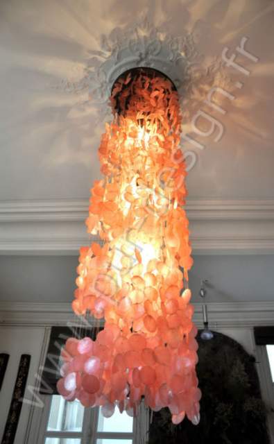 Majestueux lustre en nacre annes 70, Verner Panton. Pur Design.