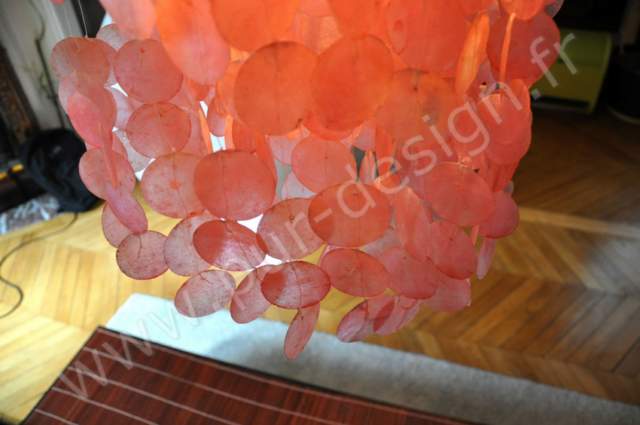 Majestueux lustre en nacre annes 70, Verner Panton. Pur Design.