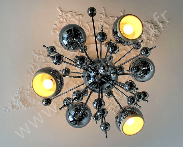 Grand lustre spoutnik Eye ball de Goffredo Reggiani, 6 feux, circa 70, Space Age.  Pur Design.