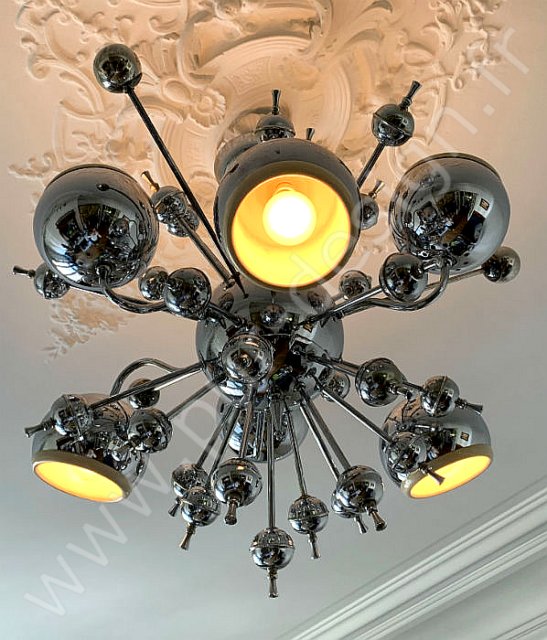 Grand lustre spoutnik Eye ball de Goffredo Reggiani, 6 feux, circa 70, Space Age.  Pur Design.
