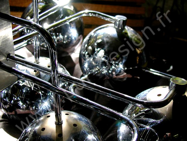 Grand lustre Eye Ball Reggiani, Pur Space Age, circa 70. Pur Design.