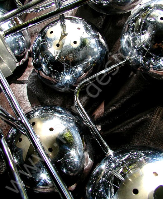 Grand lustre Eye Ball Reggiani, Pur Space Age, circa 70. Pur Design.