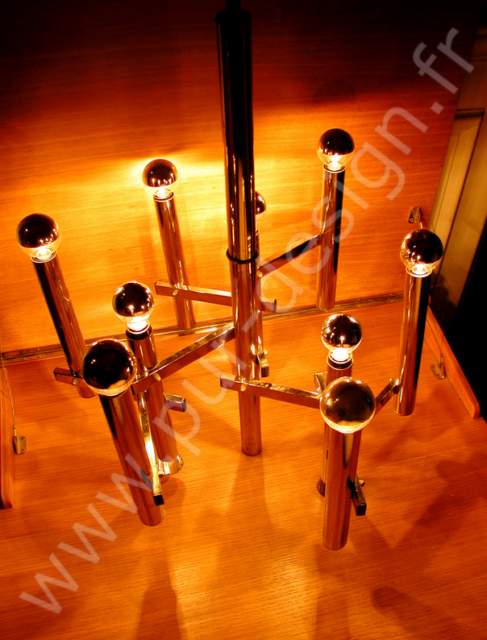 Lustre moderniste Sciolari, Design 70. Pur Design.