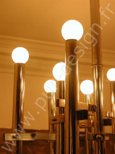 Lustre moderniste Sciolari, Design 70. Pur Design.