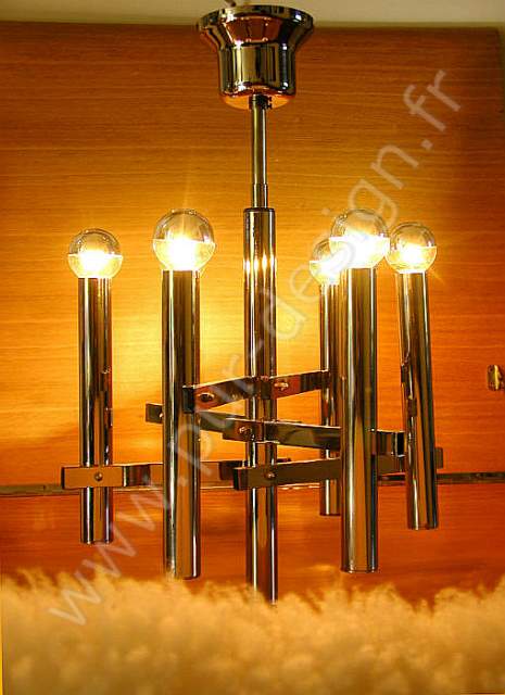 Lustre moderniste, brutaliste de Sciolari, Design 70.  Pur Design.