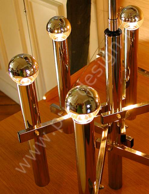 Lustre moderniste, brutaliste de Sciolari, Design 70.  Pur Design.