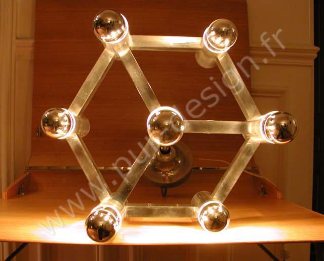 Lustre moderniste Sciolari, Design 70. Pur Design.