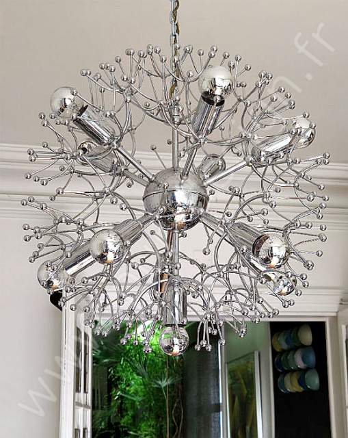 Lustre Sputnik modle pistillino 12 feux, circa 70, Space Age. Pur Design