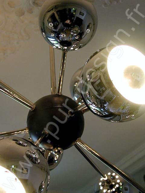 Lustre Sputnik ancien et rare , ultra Space Age. Pur Design.