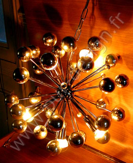 Lustre Sputnik  plantes, circa 70, Space Age. Pur Design.