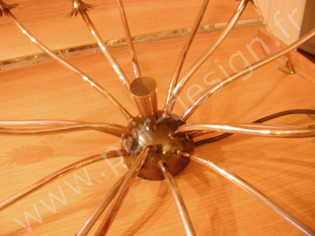 Lustre sputnik, design Gino Sarfatti Stilnovo 1950. Pur Design.