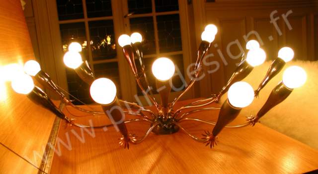 Lustre sputnik, design Gino Sarfatti Stilnovo 1950. Pur Design.