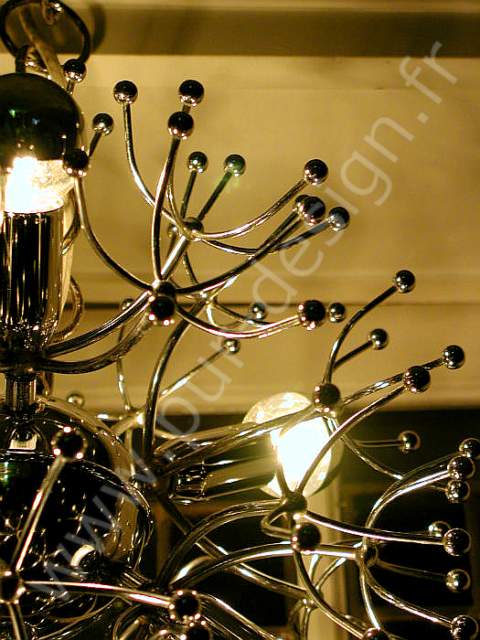 Lustre Sputnik Pistillo, circa 70, Space Age. Pur Design.