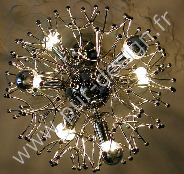 Lustre Sputnik Pistillo, circa 70, Space Age. Pur Design.