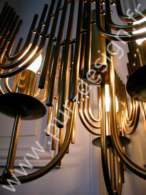 Lustre Art Dco / moderniste en laiton et bronze. Design 70.