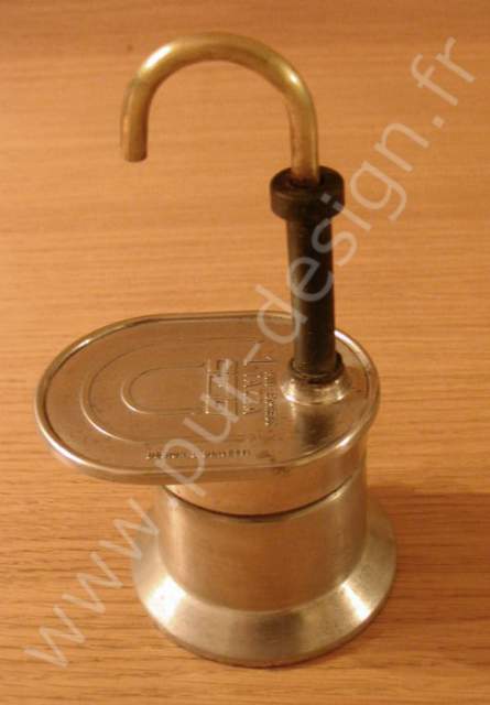 Cafetiere  moka Bialetti 1T, modle ancien, design. Pur Design.