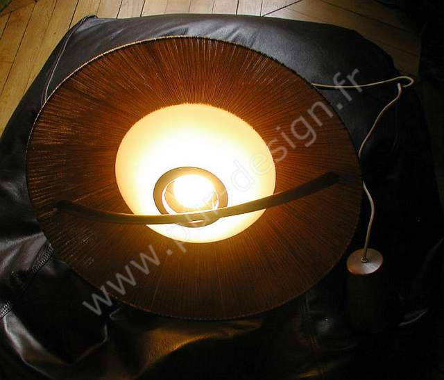  Suspension traditionnelle Danoise, d. Temde, annes 50. Pur Design.