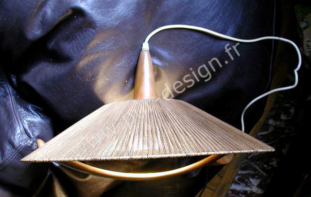  Suspension traditionnelle Danoise, d. Temde, annes 50. Pur Design.