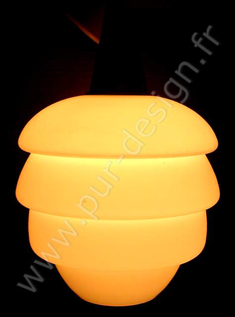 Suspension de design scandinave de Fog & Morup. Pur Design.