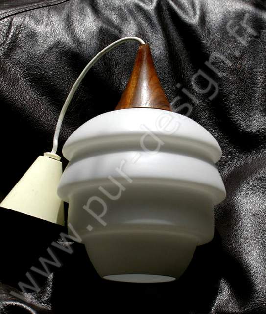 Suspension de design scandinave Lodve de Kalff. Pur Design.