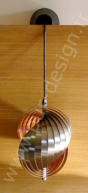 Suspension Henri Mathieu pour Lyfa, pur Design Scandinave 70's. Pur Design.