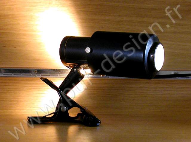 Lampe liseuse de Jacques Biny dite par Lita. Pur Design.