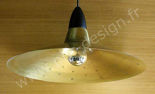 Suspension en cuivre de type Coronell, Design Scandinave. Pur Design.